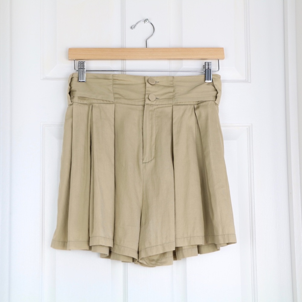 CHRISTIAN WIJNANTS Pleated Culottes with Bow